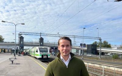 Wickström: Bra att VR ökar tågtrafiken på Kustbanan